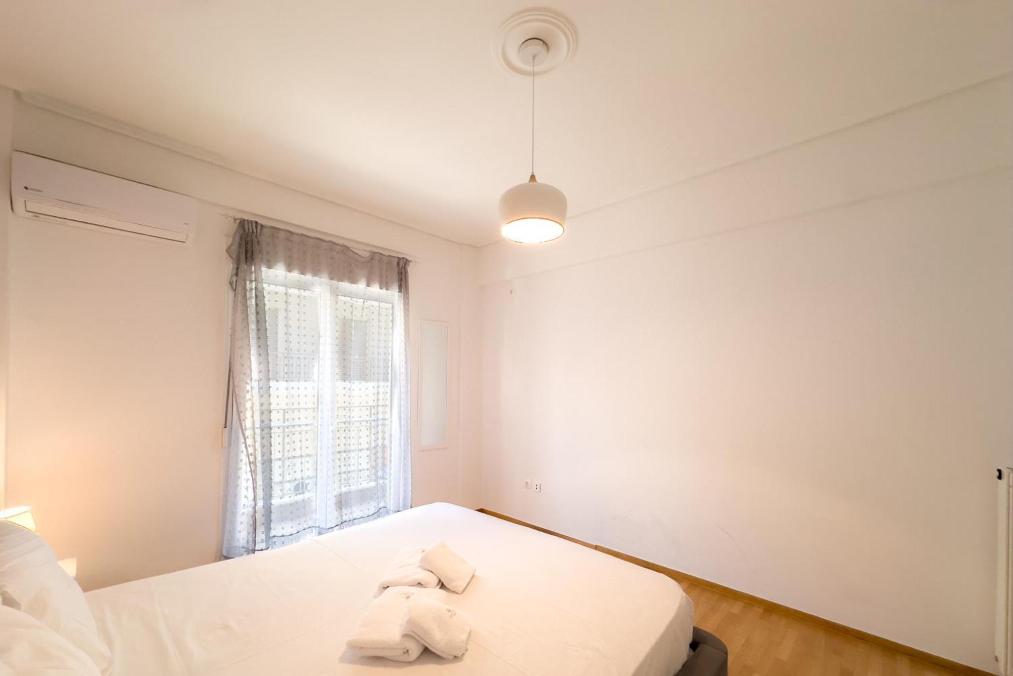 Urban Comfort Apt Near Downtown Athen Exterior foto