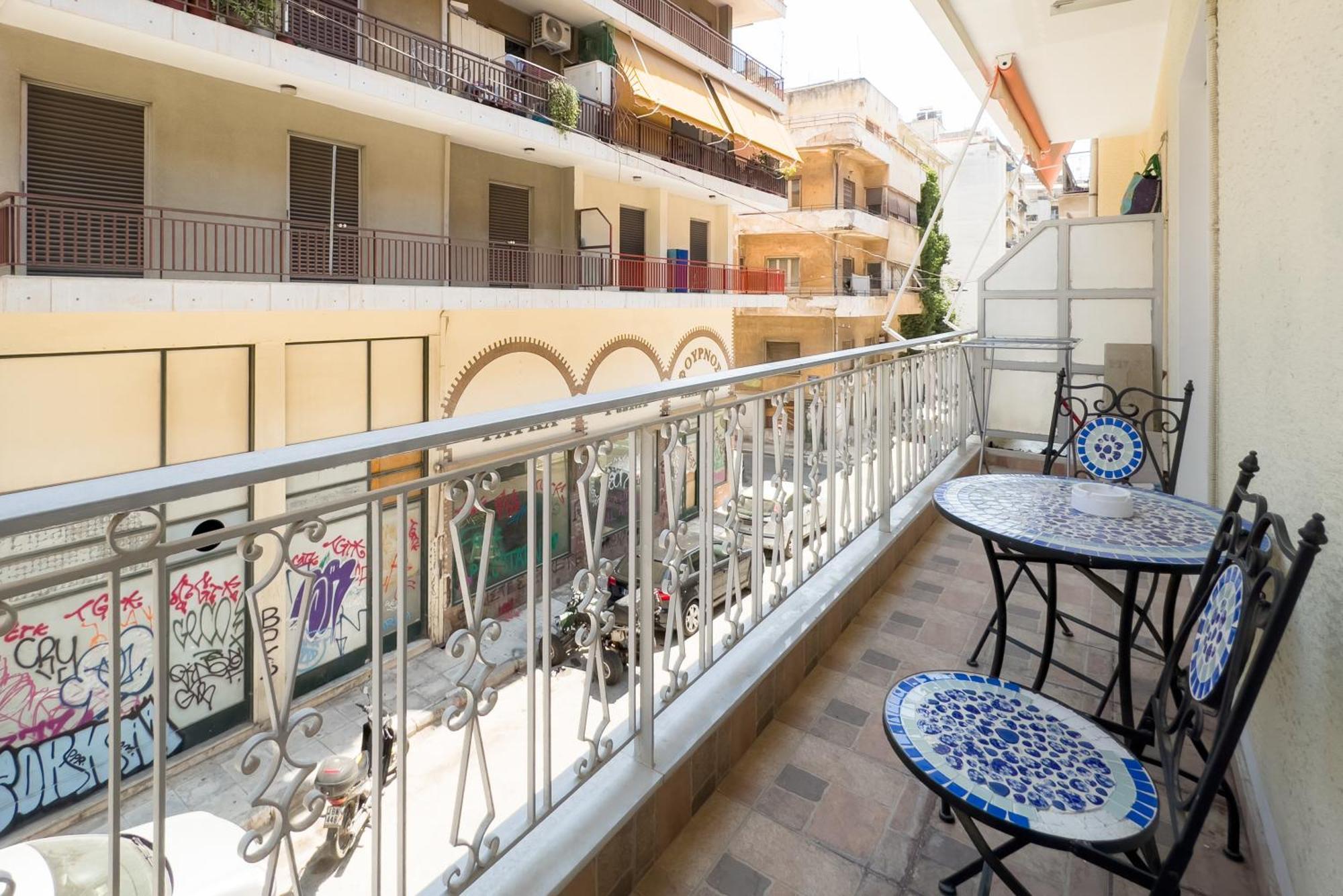 Urban Comfort Apt Near Downtown Athen Exterior foto